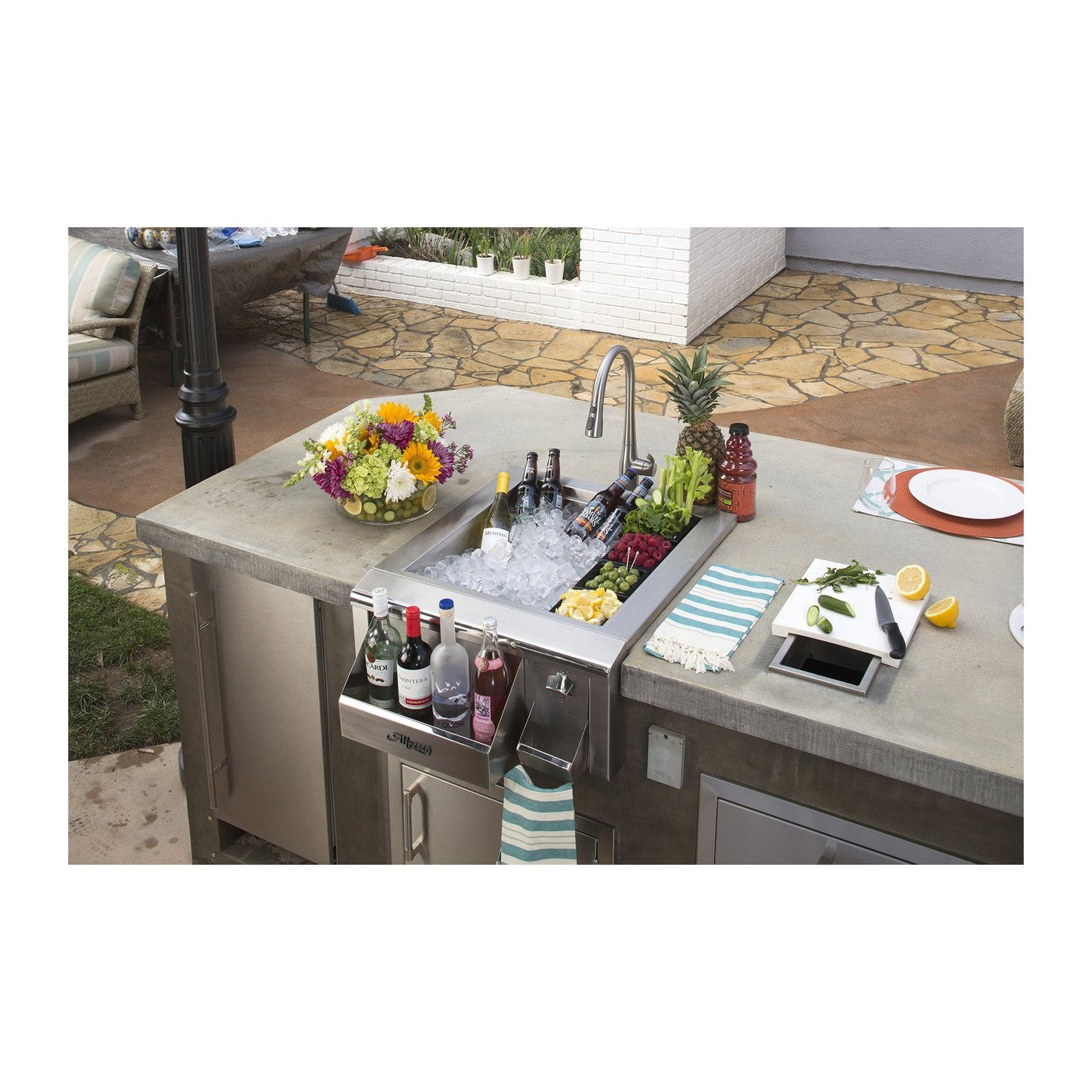 Alfresco 24-Inch Built-In Bartender & Sink System (No Faucet Included) - AGBC-24 - additional product image