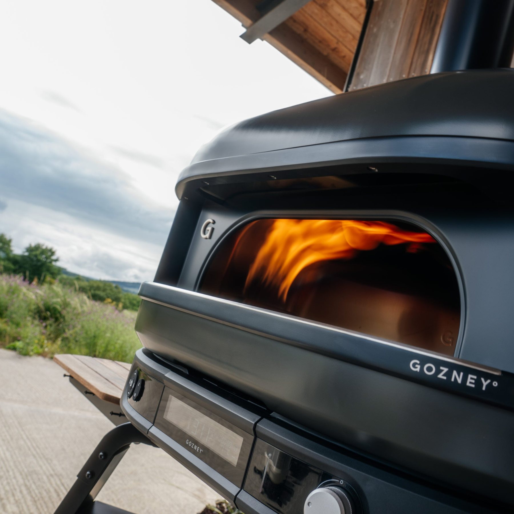 Dome XL (Gen 2) and Stand Bundle - Hybrid Fuel Natural Gas