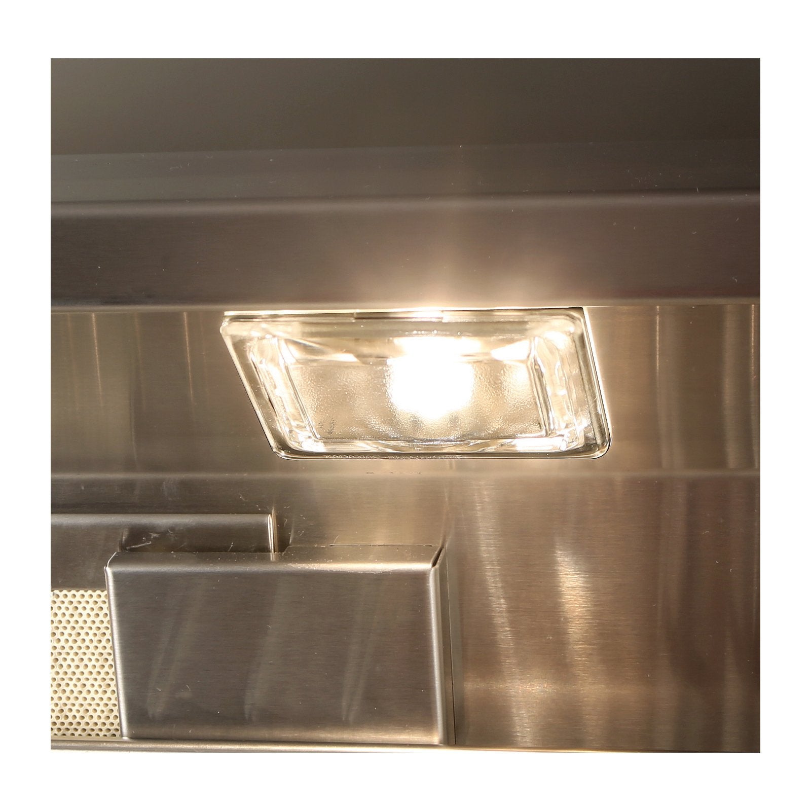 Artisan Professional 32-Inch Propane Gas Built-In Gill w/ Rotisserie and Lights - ARTP-32-LP