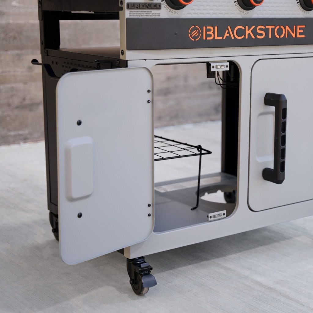 bronco 28 xl griddle with cabinet 6062565