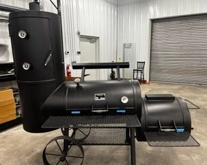 Local Special, Scratch & Dent, Yoder Smokers 24" Durango Offset Smoker